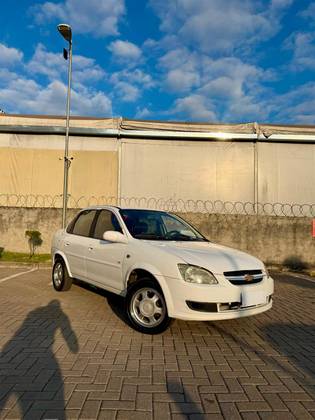 CHEVROLET CLASSIC 1.0 MPFI LS 8V FLEX 4P MANUAL CHEVROLET CLASSIC 1.0 MPFI LS 8V FLEX 4P MANUAL